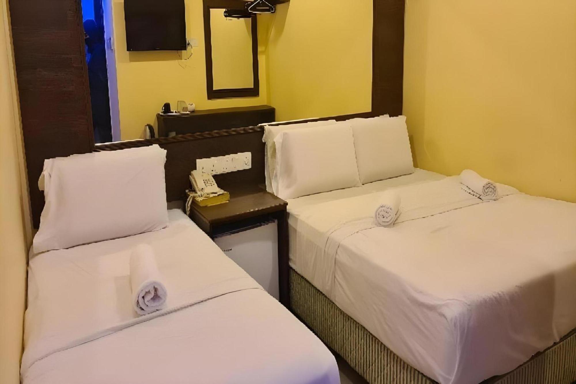 Spot On 90587 The Space Inn Kuala Terengganu Bagian luar foto